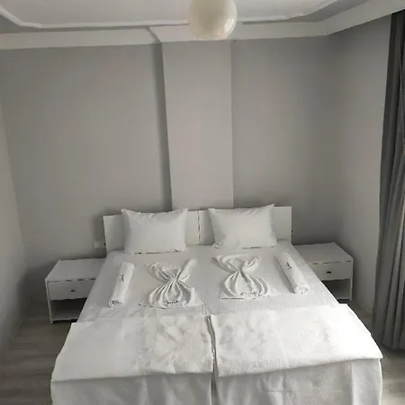 Ayasofya Apart&otel شقة فندقية *